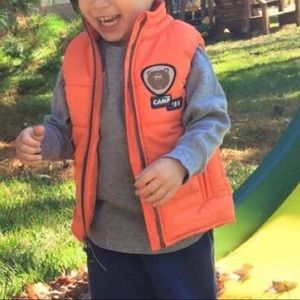 🌟3/$15🌟 Carter’s orange vest size 3T